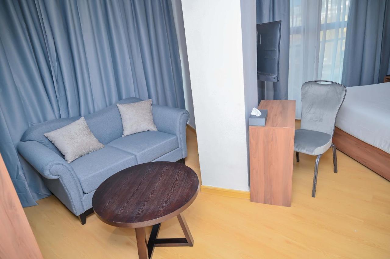 Axil Hotel Dakar Exterior photo